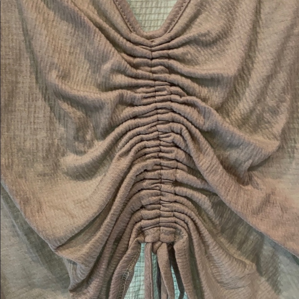 Pastel Green Top - Picture 2 of 3